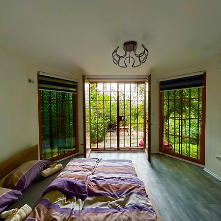 Peaceful Pleasure Apartment & Free Private Parking Sarajevo Bagian luar foto
