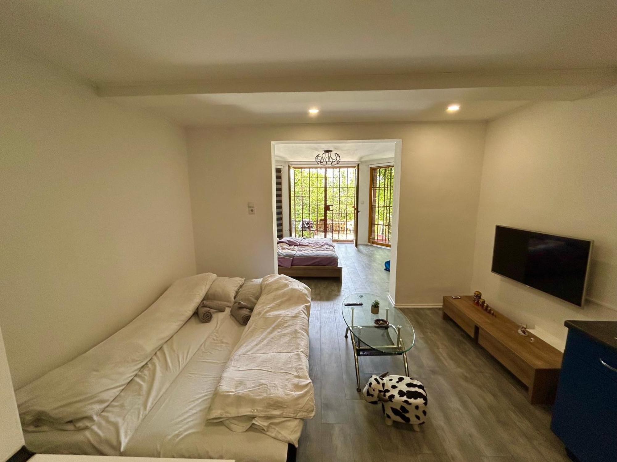 Peaceful Pleasure Apartment & Free Private Parking Sarajevo Bagian luar foto