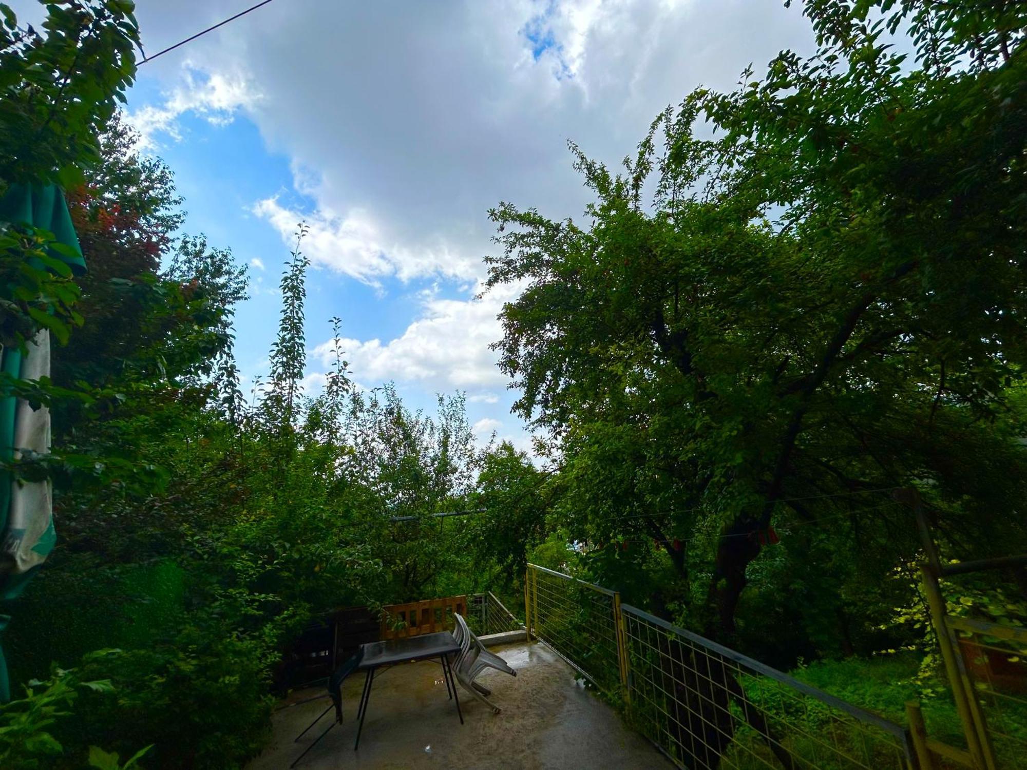 Peaceful Pleasure Apartment & Free Private Parking Sarajevo Bagian luar foto